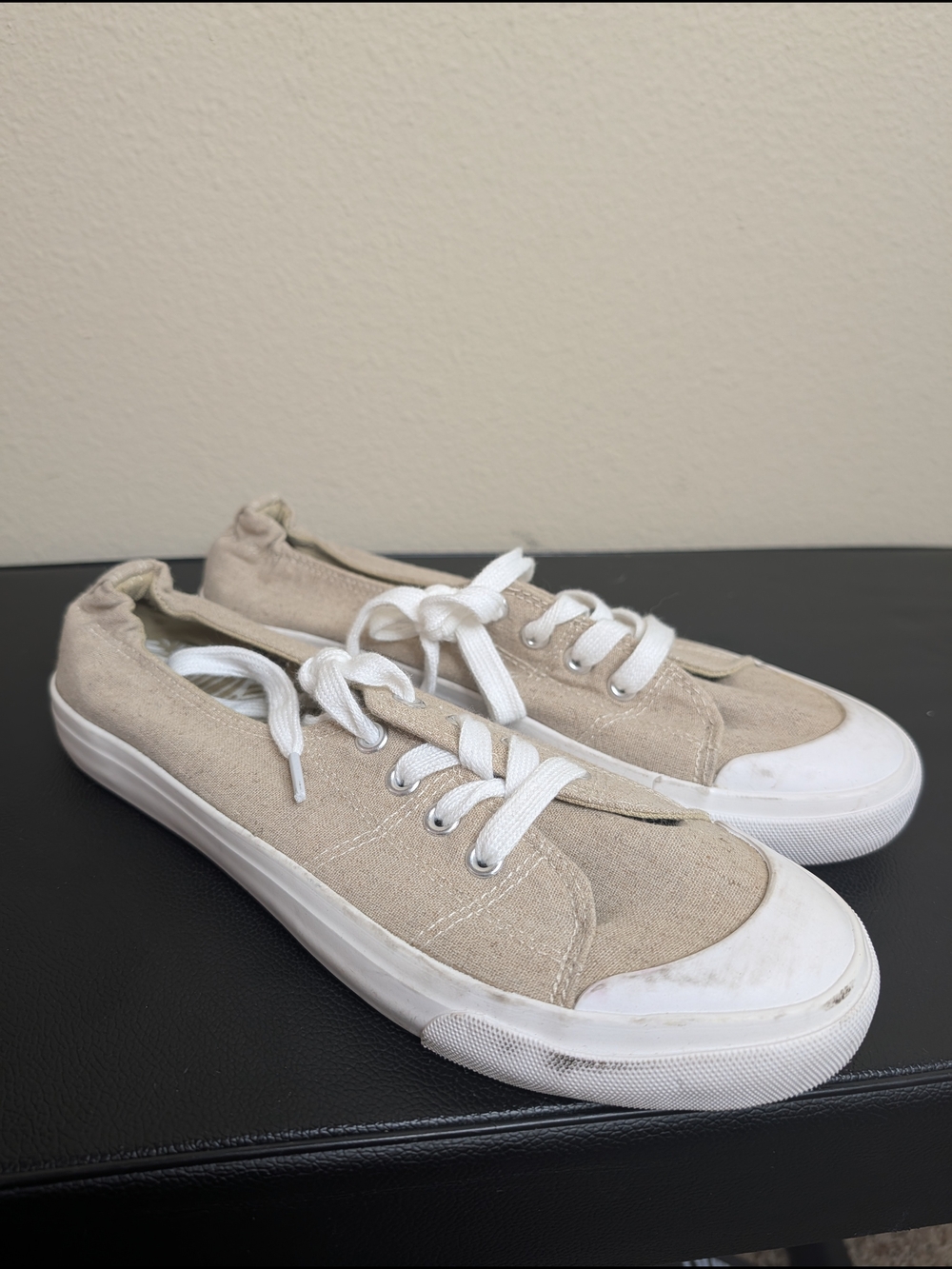 Serra Women's Canvas Sneakers Size 9 Beige Khaki Lace Up‎ Casual Shoes